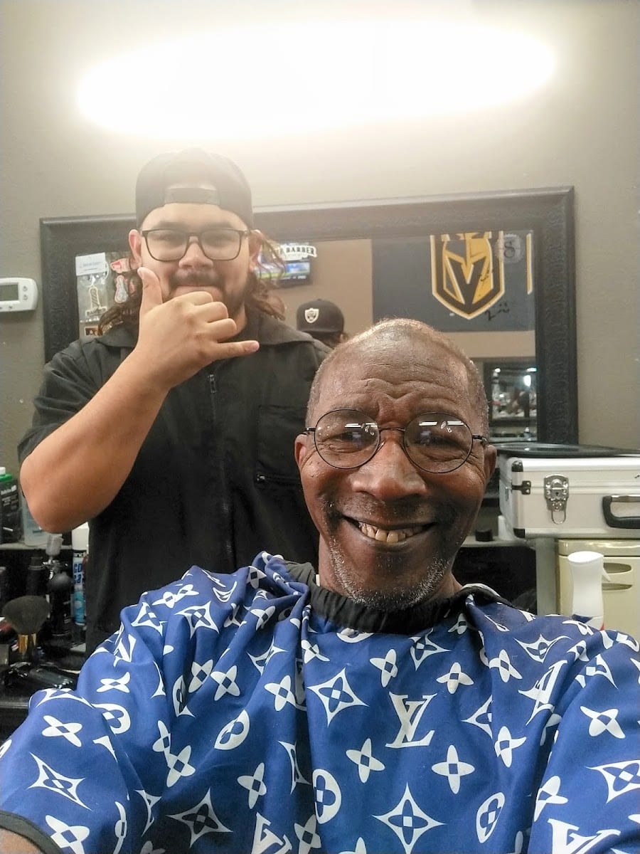 The barber lounge, photo 2