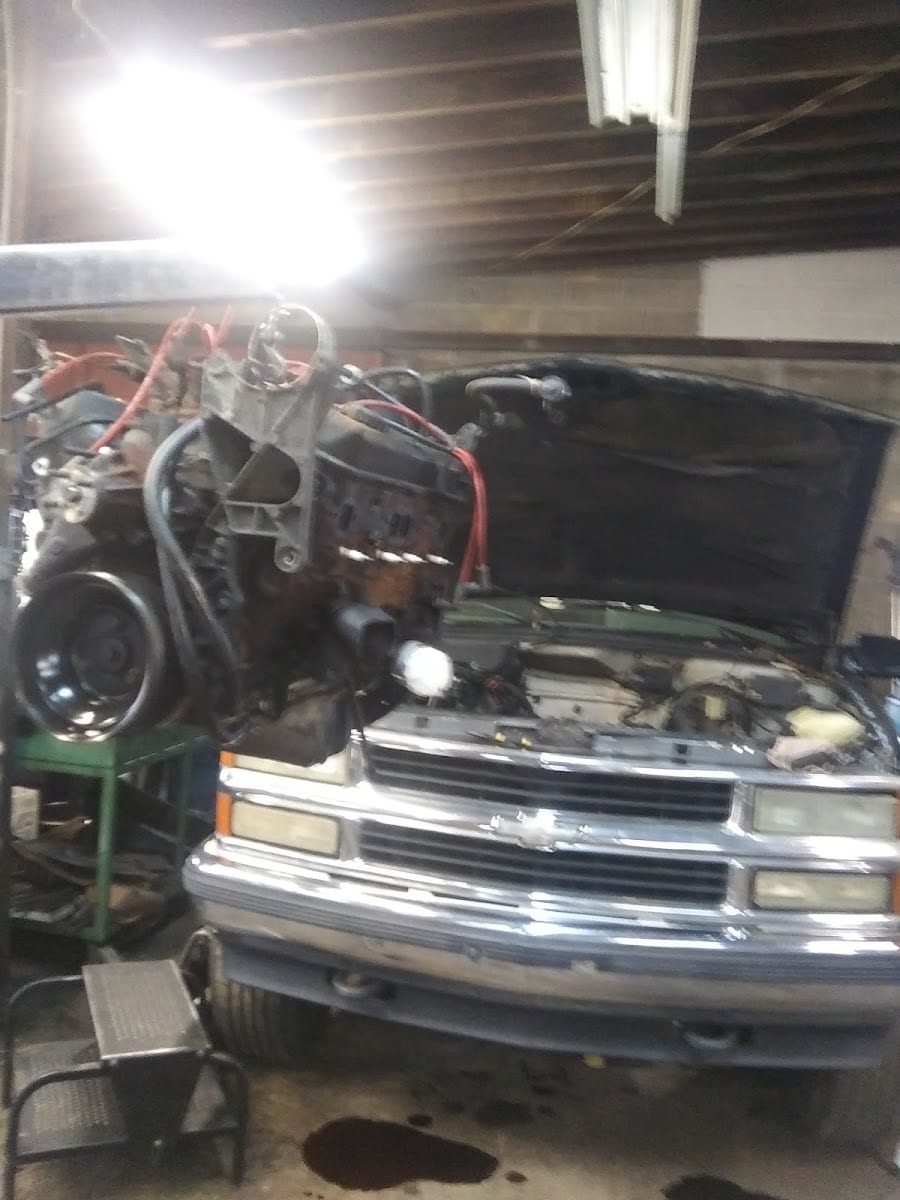 Wink's Auto Engines & Garage, photo 3