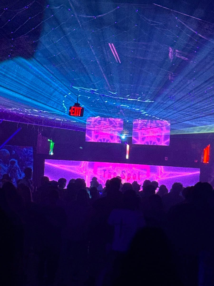 The Spot - Night Club & Bar