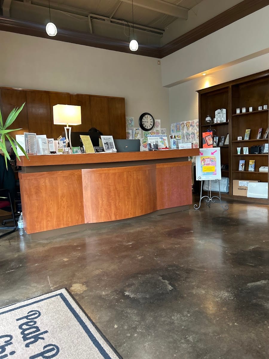 Peak Performance Chiropractic, Decompression and Acupuncture, photo 3