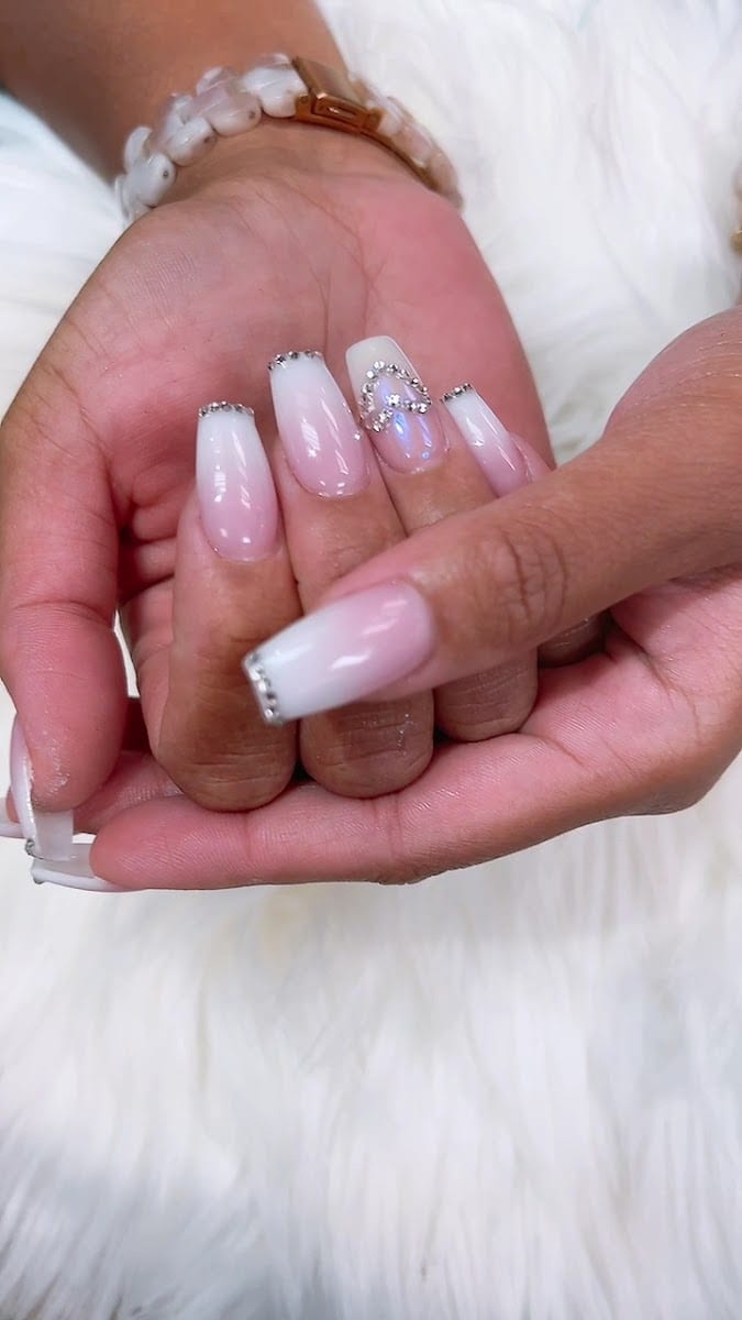 Judy Nail & Beauty Salon LLC, photo 3