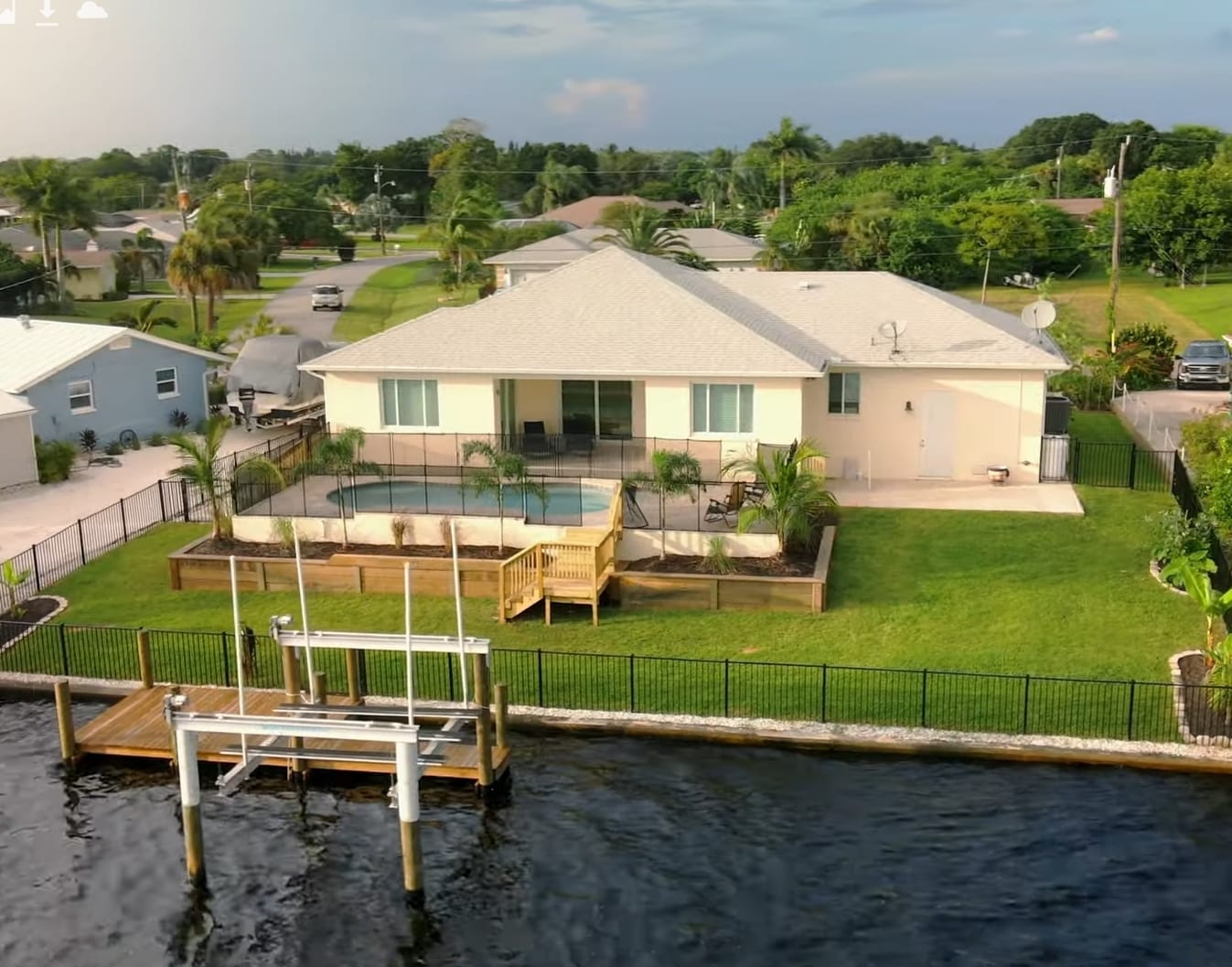 The AGNT Group, Realtor Lyndsey Ashley | KW Coastal Living II, photo 3