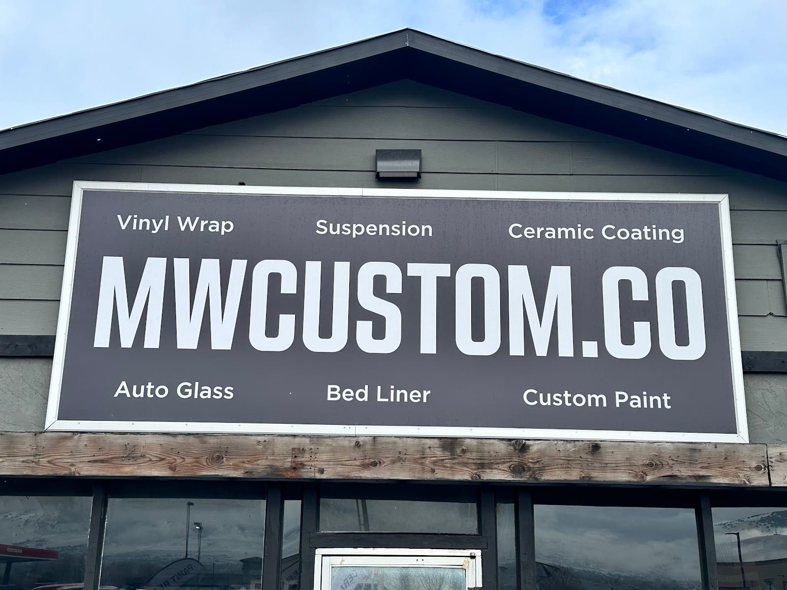 MW CUSTOM, photo 2