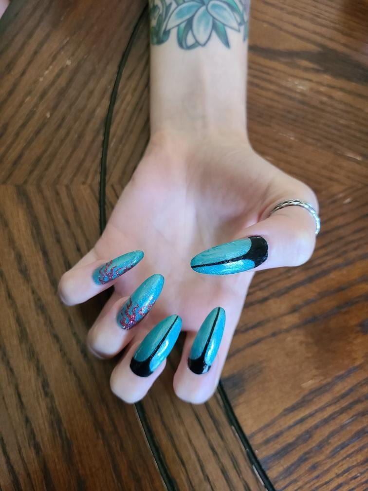 Aqua Nails