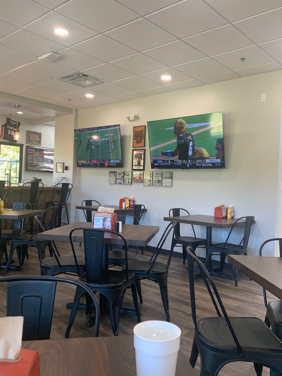 WILDCAT GRILL, photo 2
