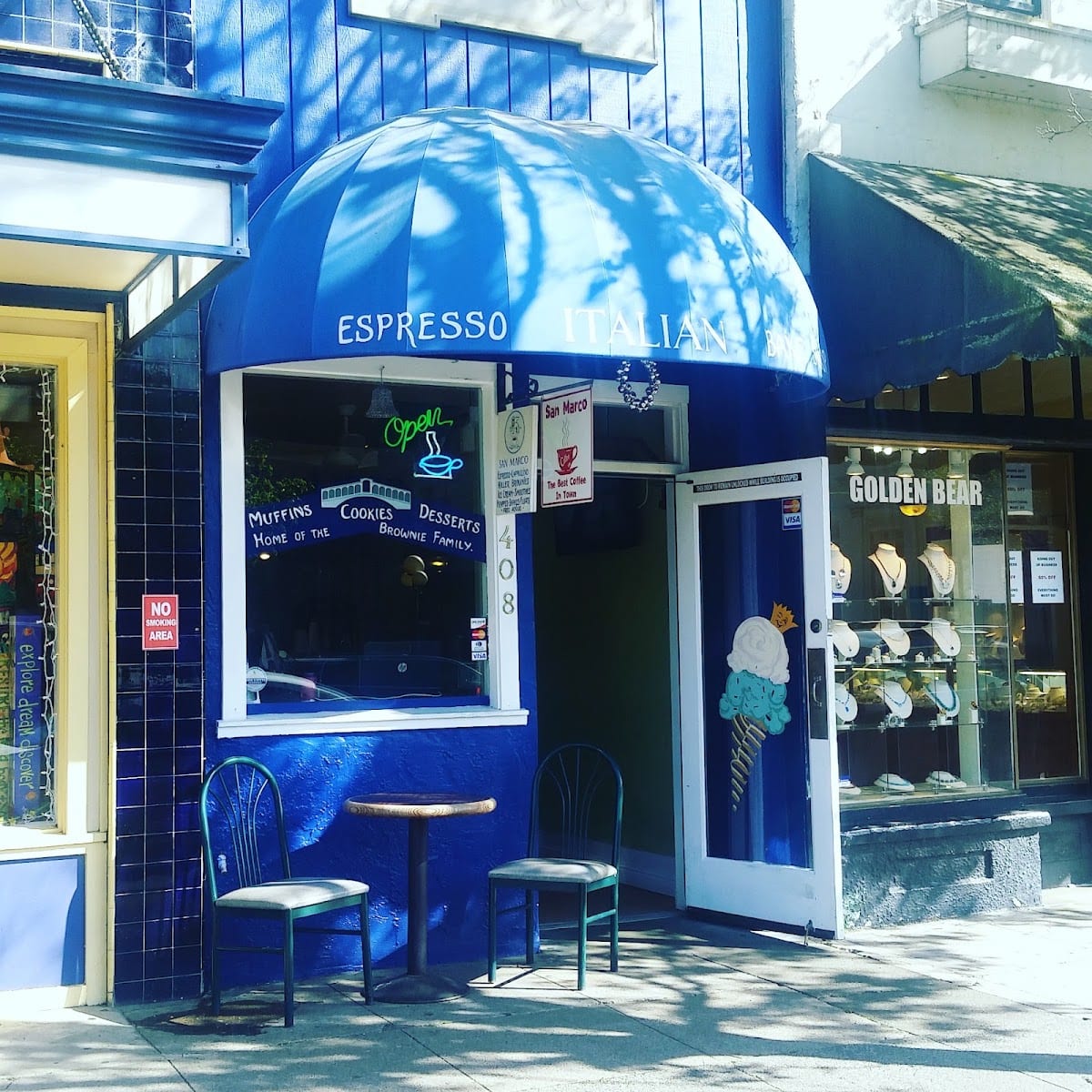 Mis Raices “Coffee & Ice cream Shop”, photo 2