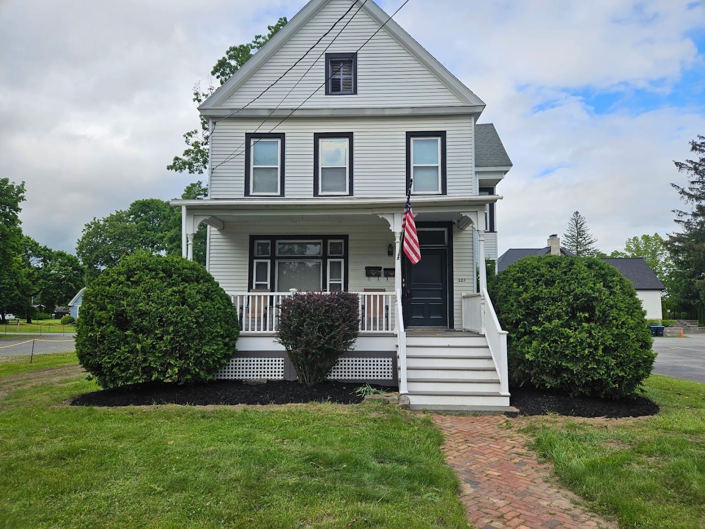 Racing City Realty, photo 2