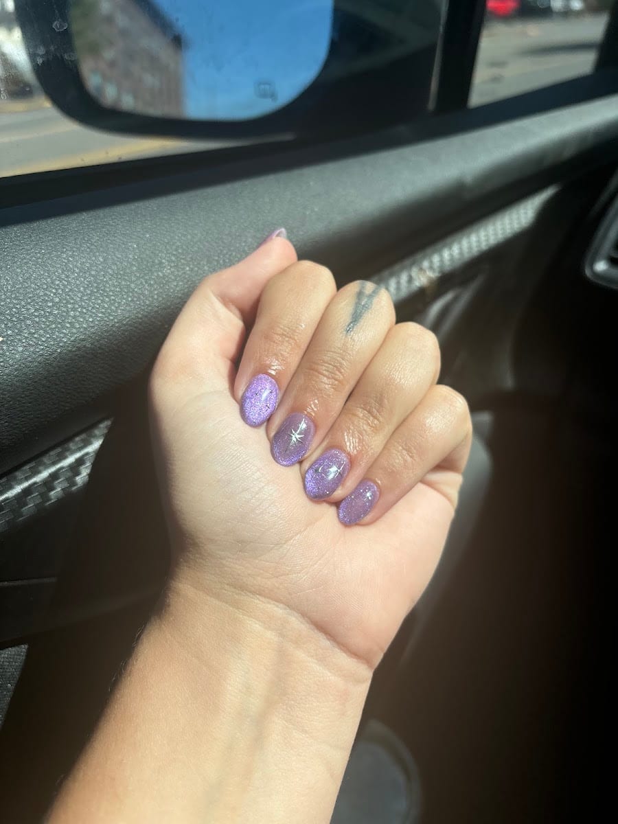 Knuckle Sandwich Nail Bar, photo 3