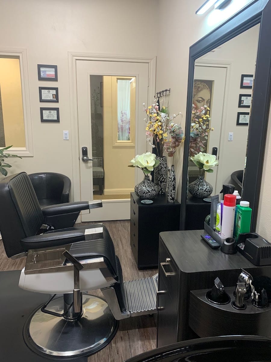 The Elite Man Hair Studio, photo 2