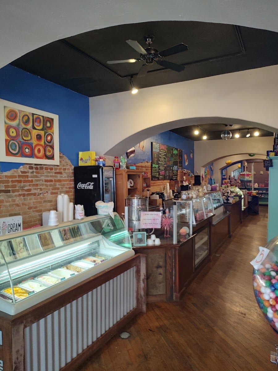 Yumm! Sweets & Eats, photo 3