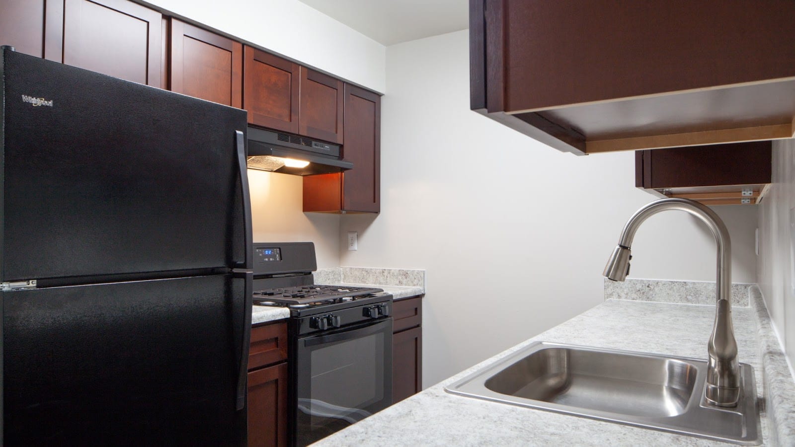 Coliseum Gardens Apartments
