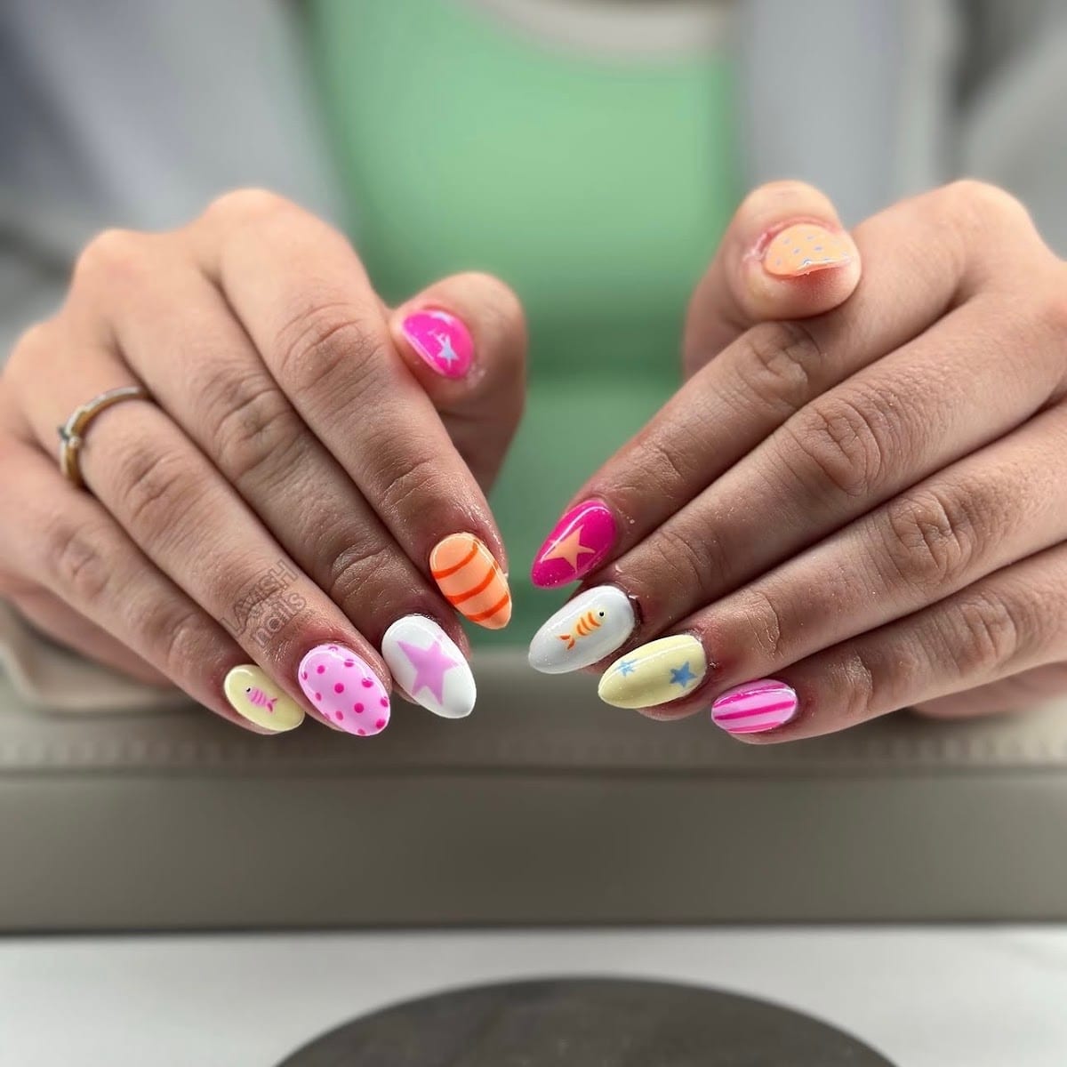 Lavish Nails