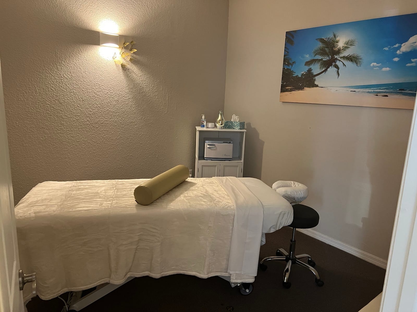 Magic Hands Spa II