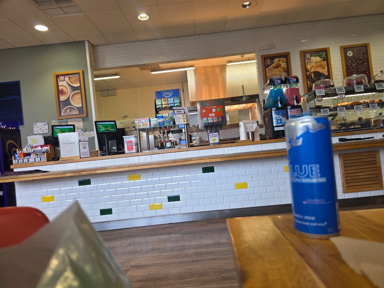 M Café