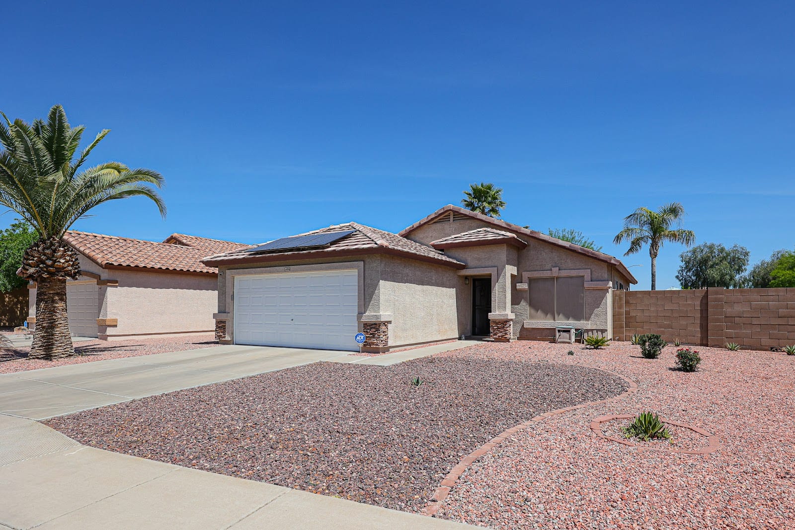 Rebecca Chen, Golden Infinity Real Estate Collection, photo 4