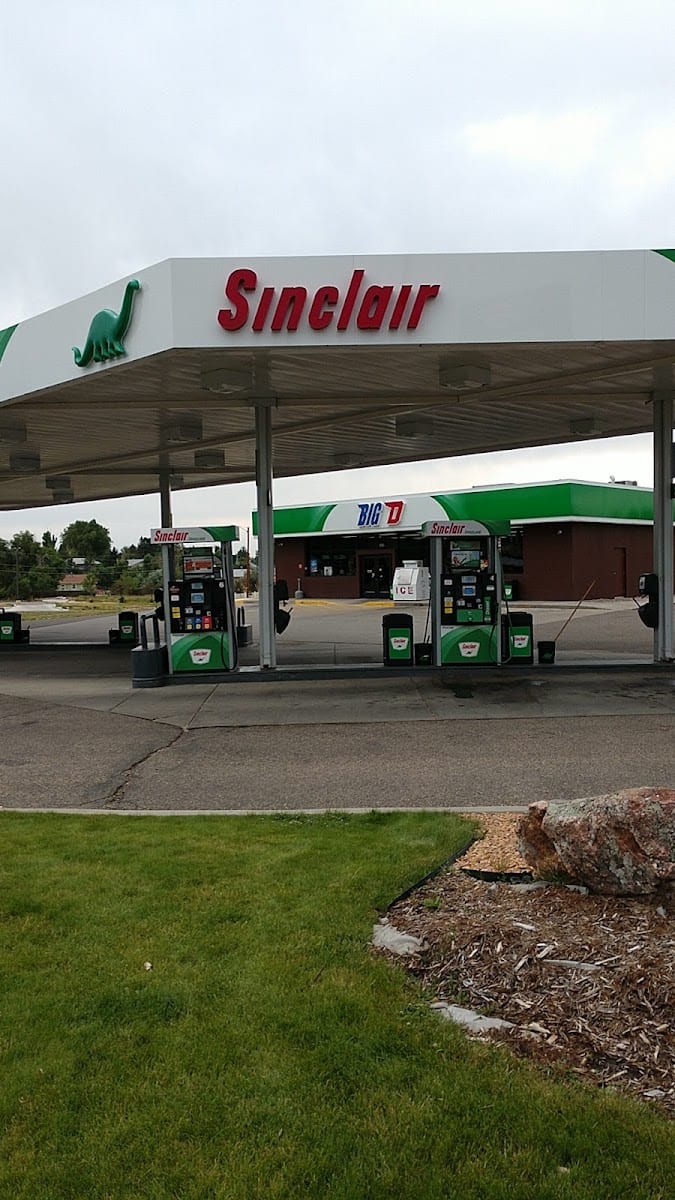 Sinclair Gas Station