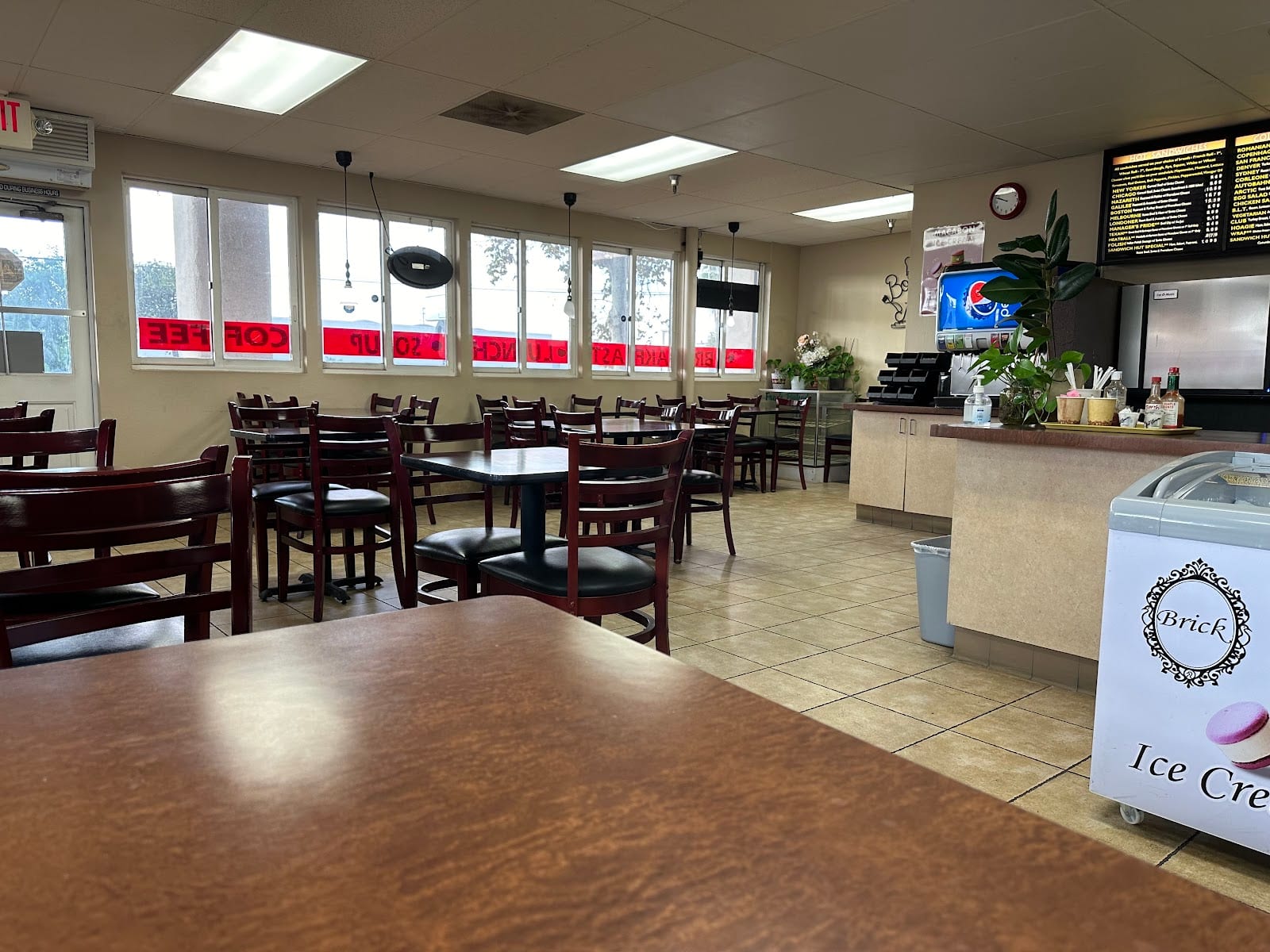 Sandwich Hut, photo 2