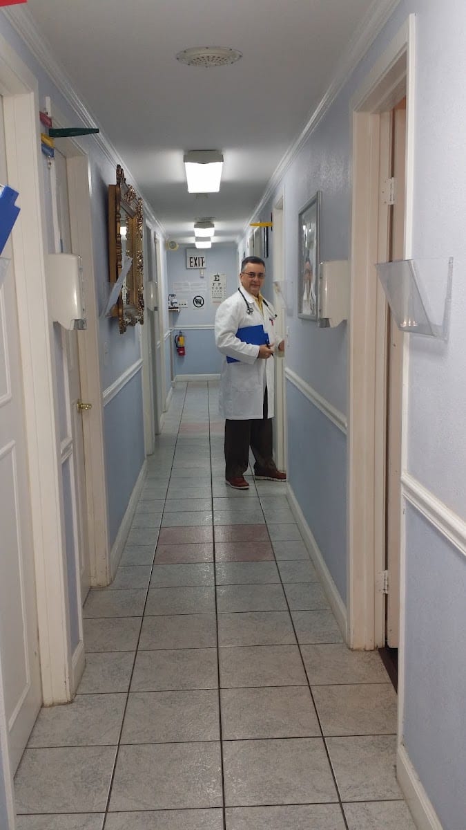 Physicians For Care/Ramon Hugo Sanchez, M.D., PA, photo 3