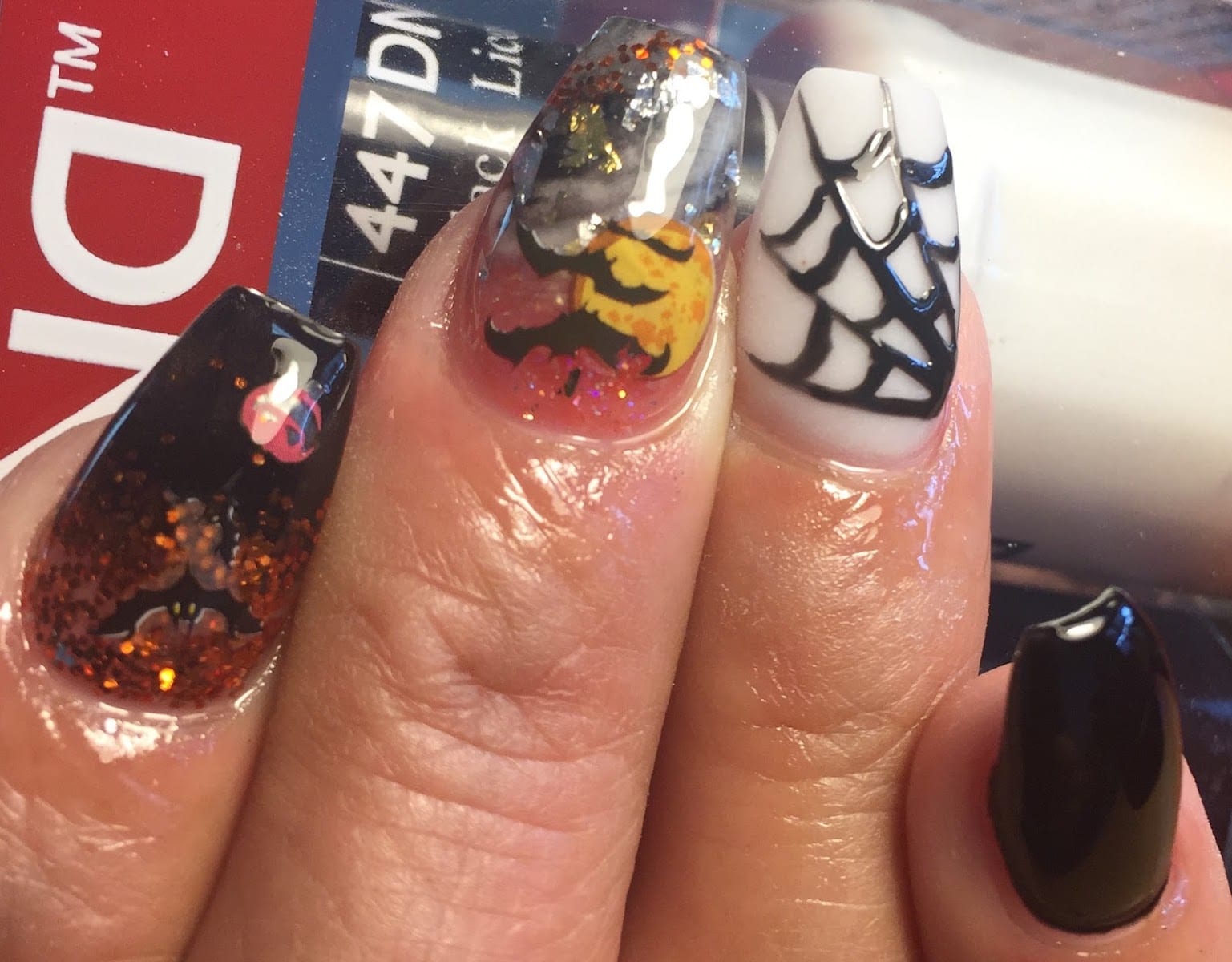 A B Nails, photo 2