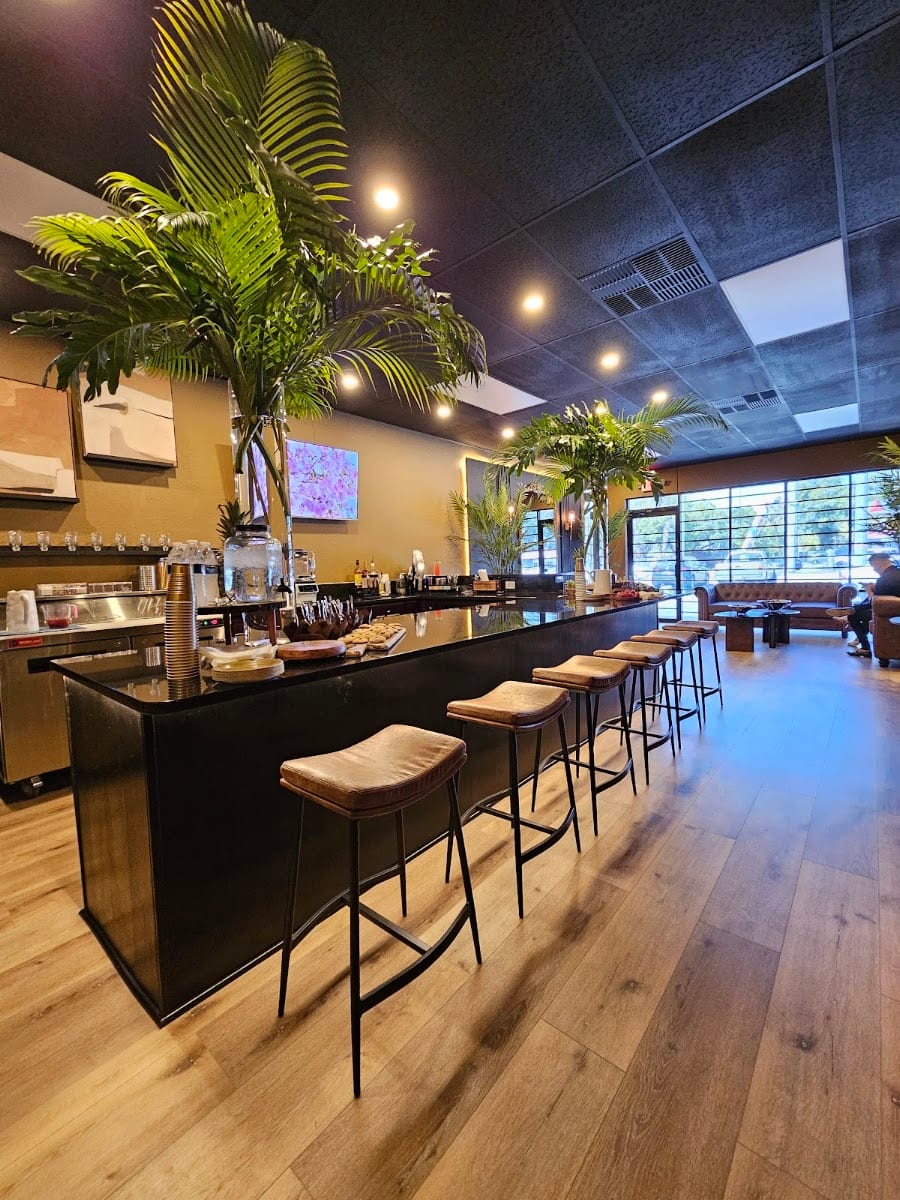 Power Up Tampa nutrition shop