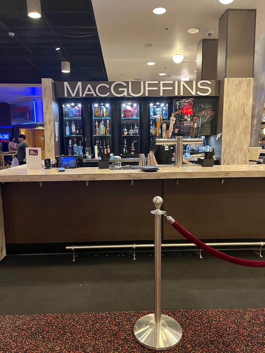 Macguffins Bar