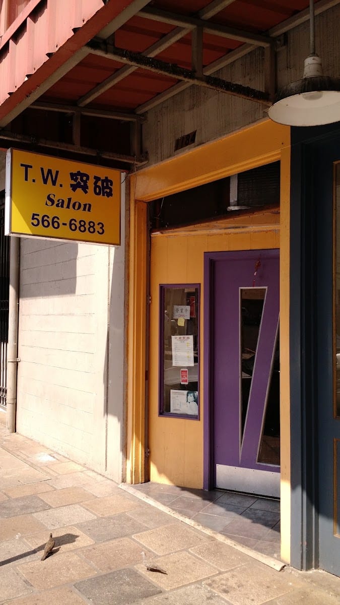 T W Beauty Salon