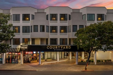 Suites at Fisherman's Wharf, photo 3