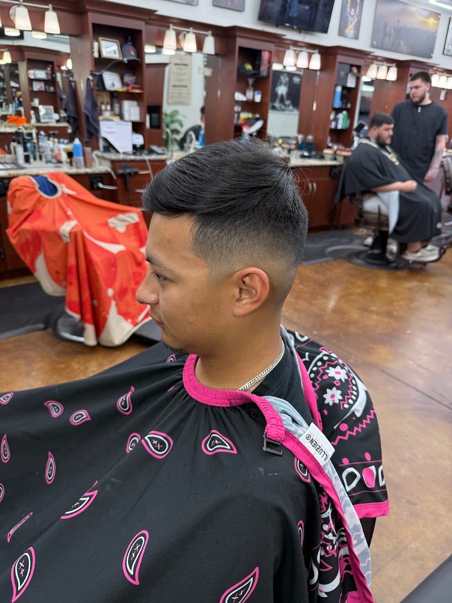 Gentlemen's Cutz Barbershop Tucson