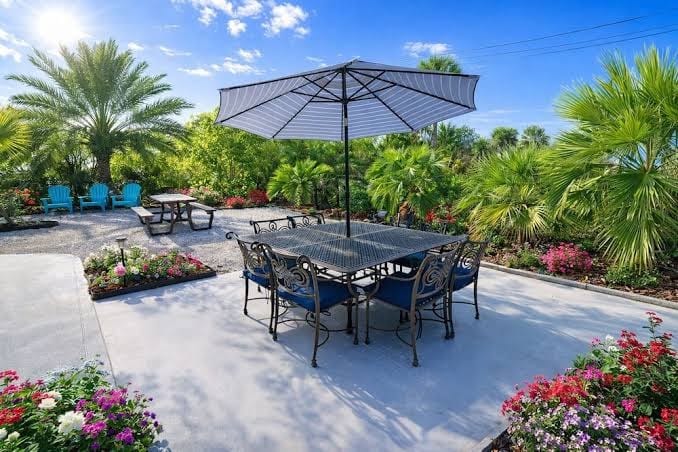 Near Beach! Shared Pool and Tennis Court- Our House at the Beach C-121