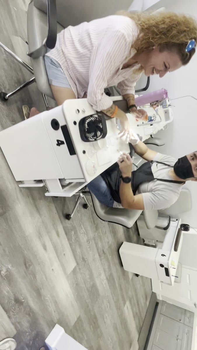 Glossy Nails Spa, photo 3