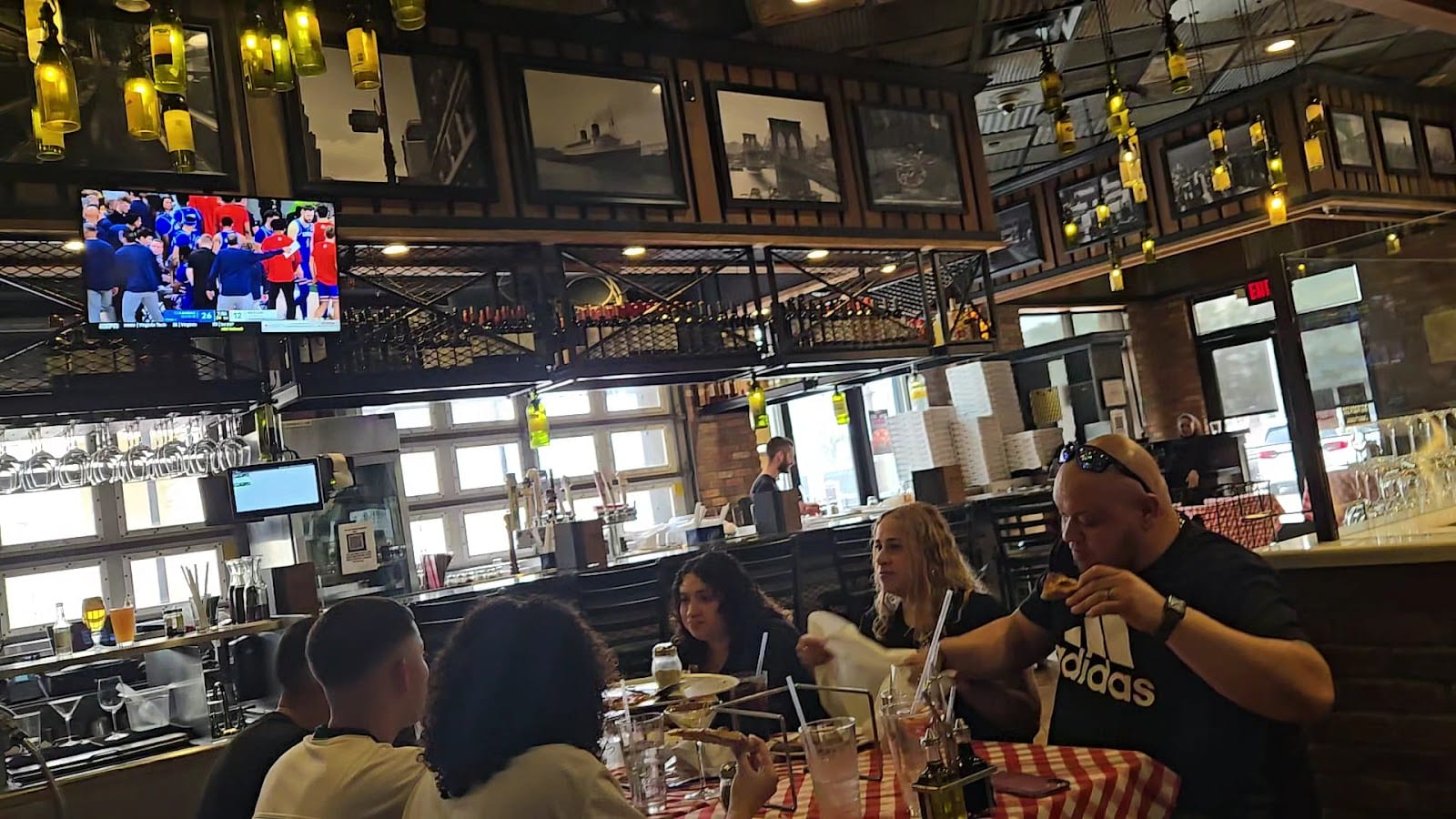 Grimaldi's Pizzeria, photo 3