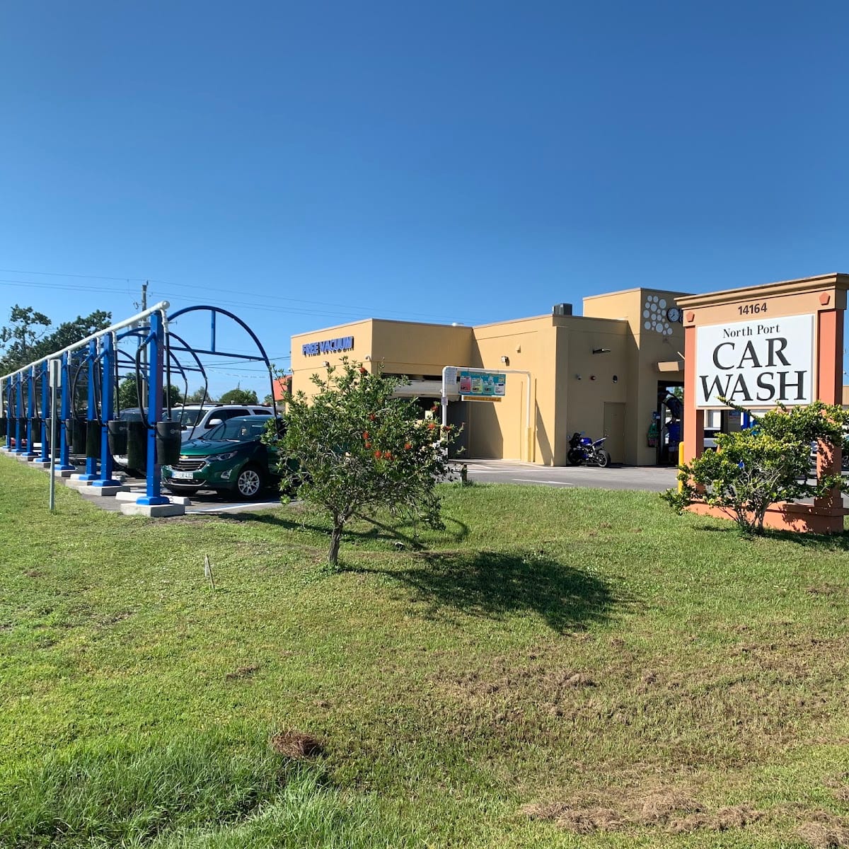 North Port Car Wash, photo 2