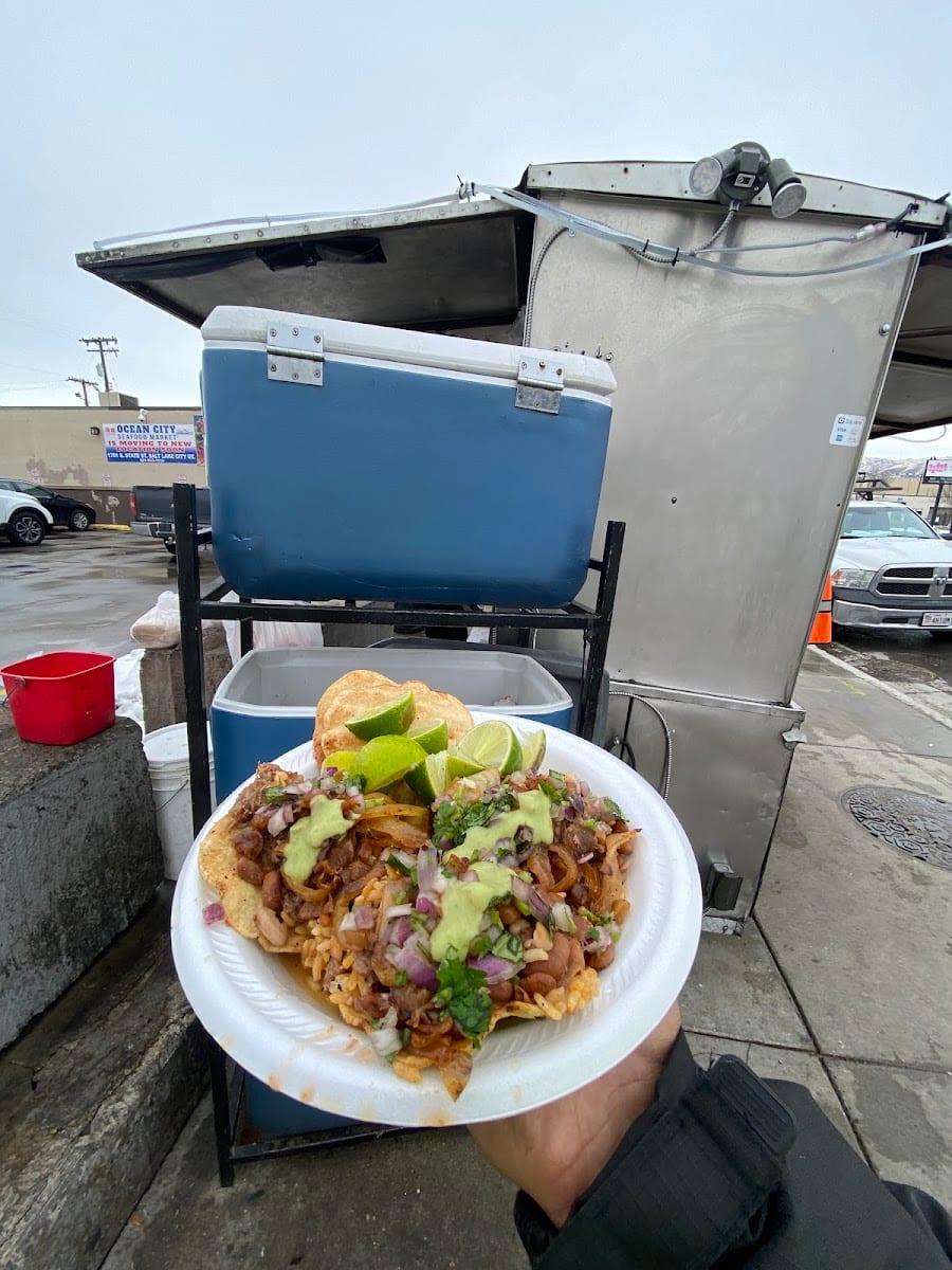 Tacos y Mariscos El Paisa, photo 2