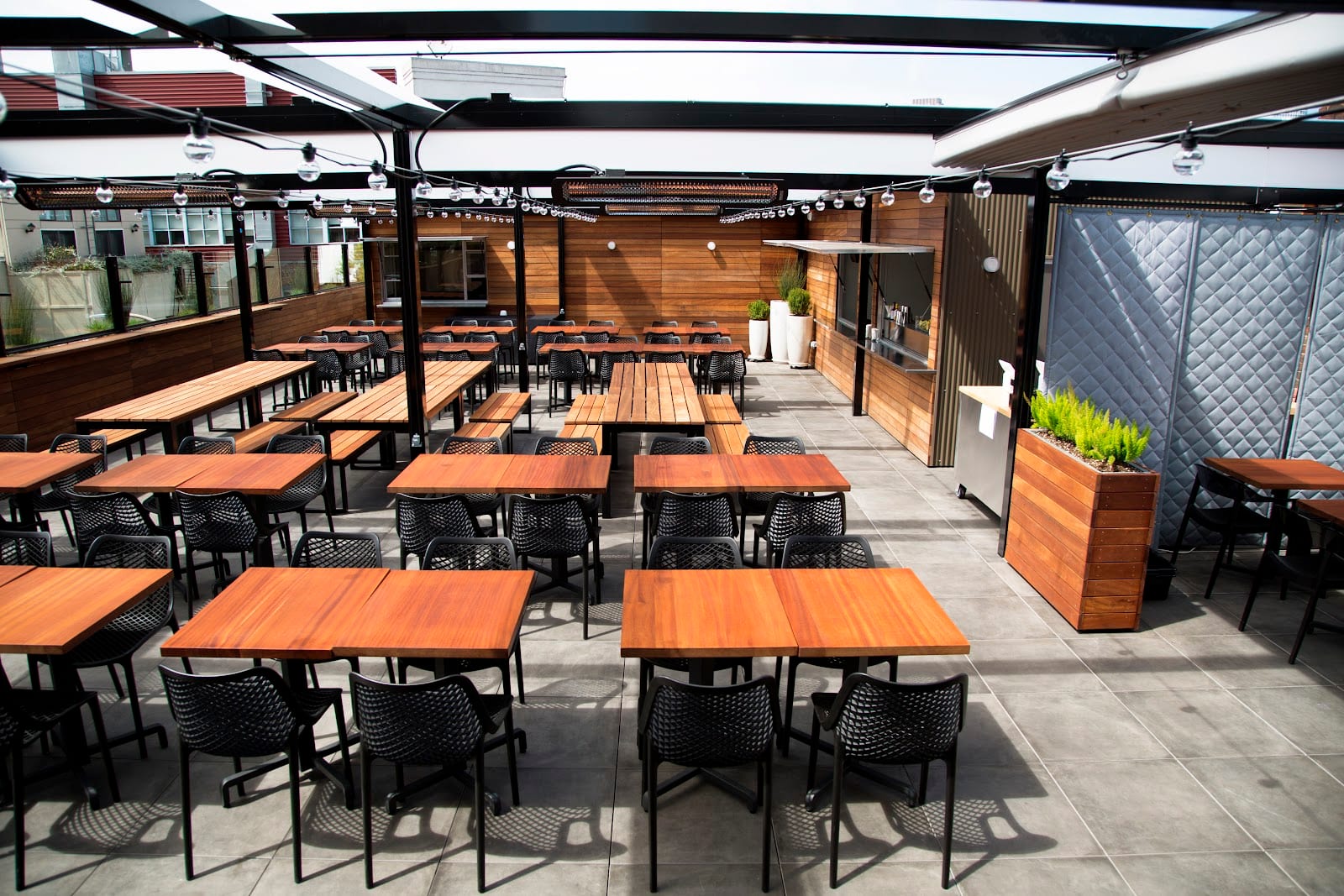 ROOFTOP 25, photo 2