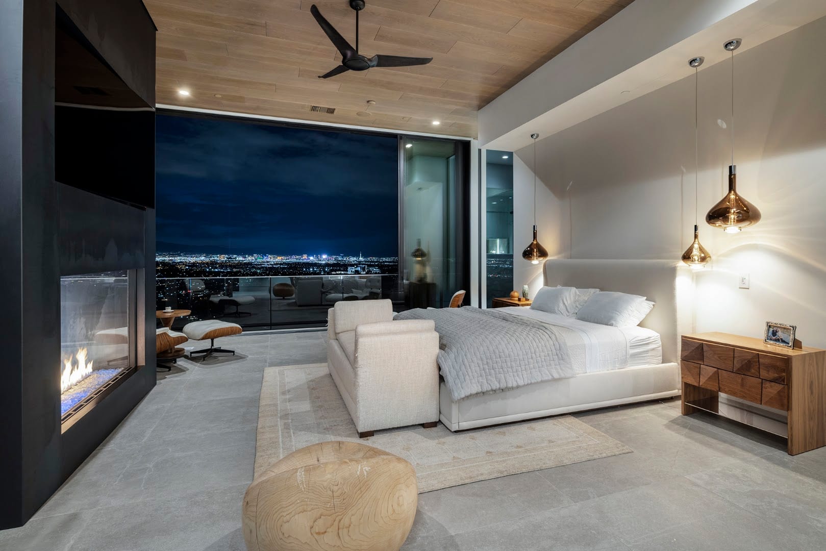Kristen Routh-Silberman - Vegas Luxury Real Estate