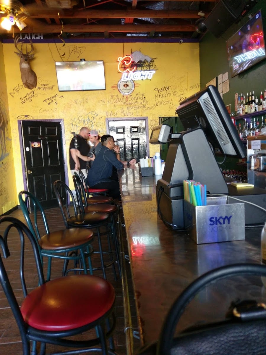Tom's Daiquiri Place, photo 3