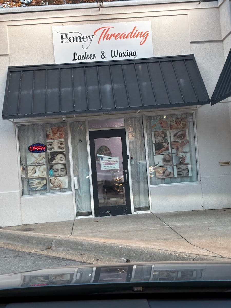 Honey Threading, Lashes and Waxing, photo 2