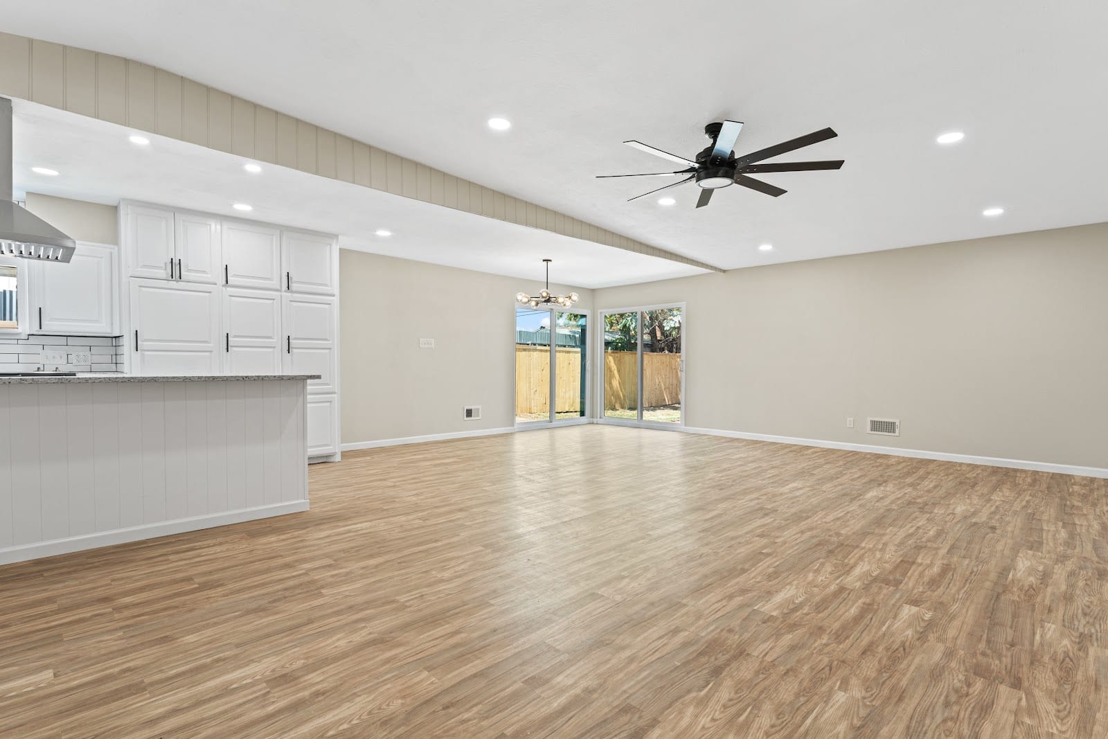 Tony Lloyd Team at Realty Refined