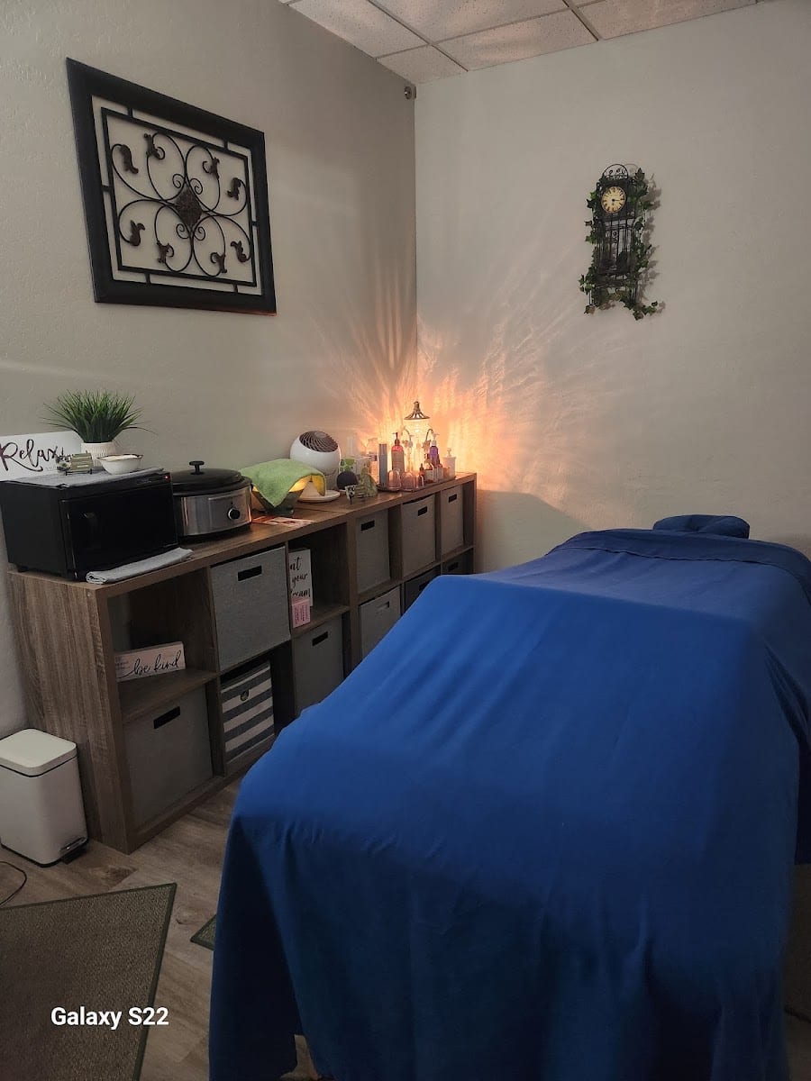 ANA'S THERAPEUTIC MASSAGE, photo 3