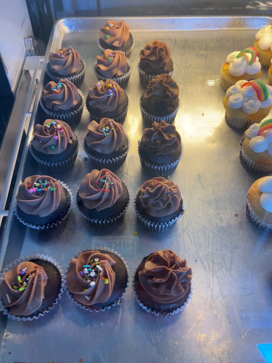 Frosted Tops, photo 3