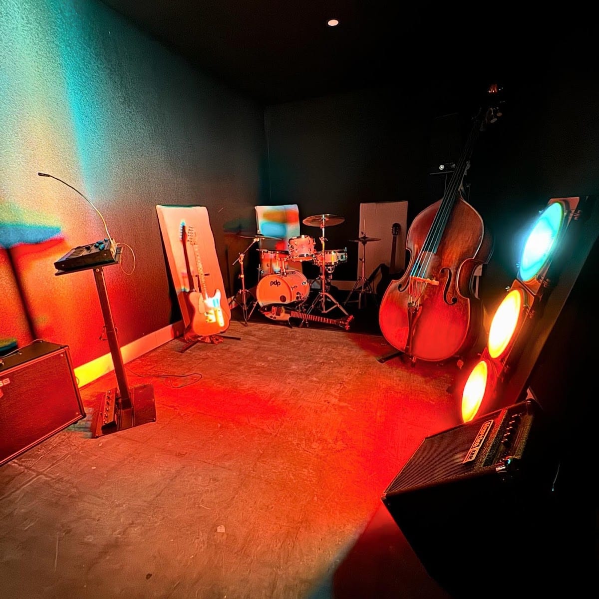 Top Secret Rehearsal Studios and Guitar Repair, photo 2
