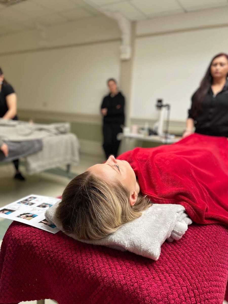 Elemental Massage School of Beauty and Holistic Therapies, photo 2