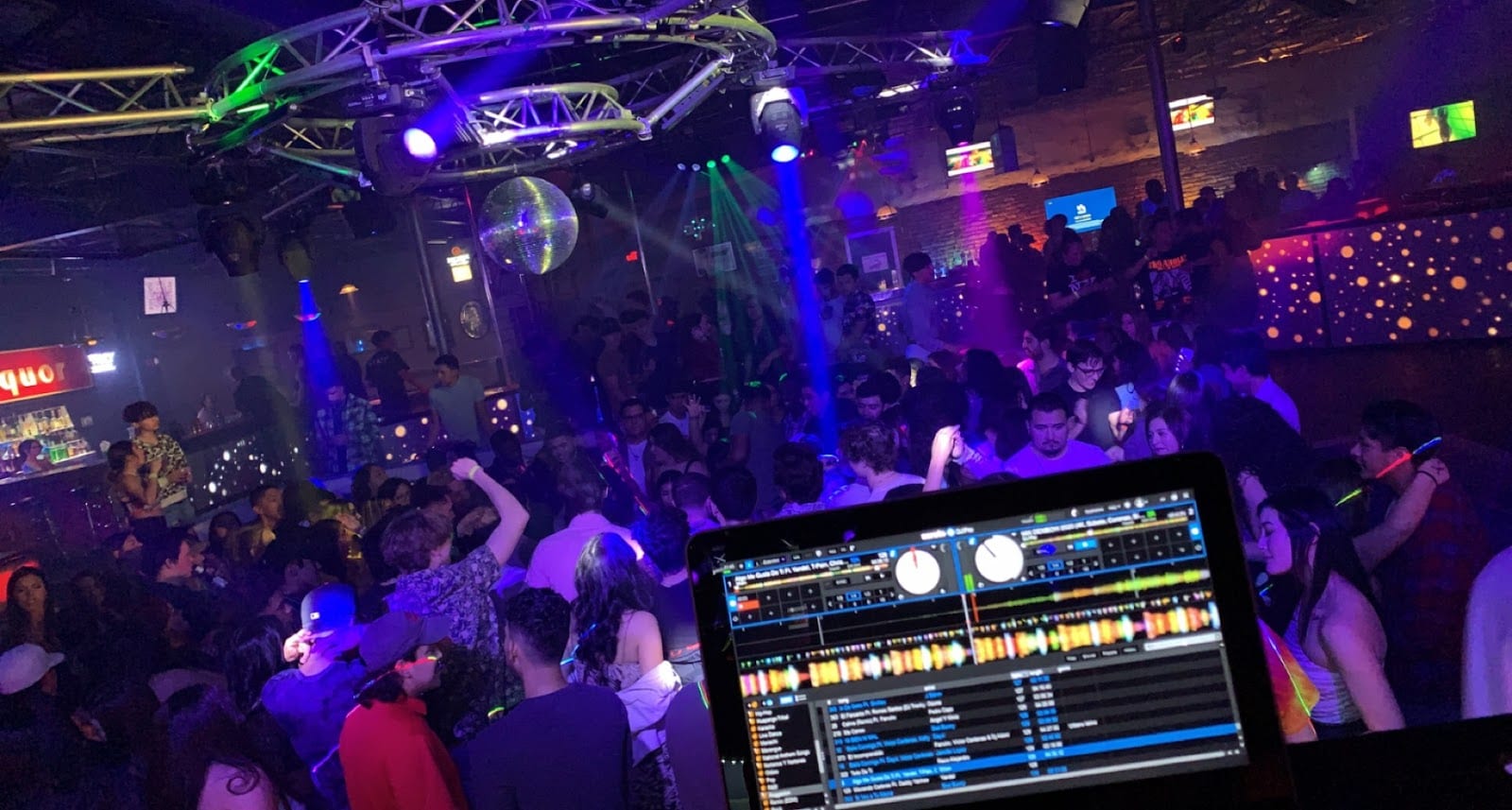 Ohm Nightclub and Bar