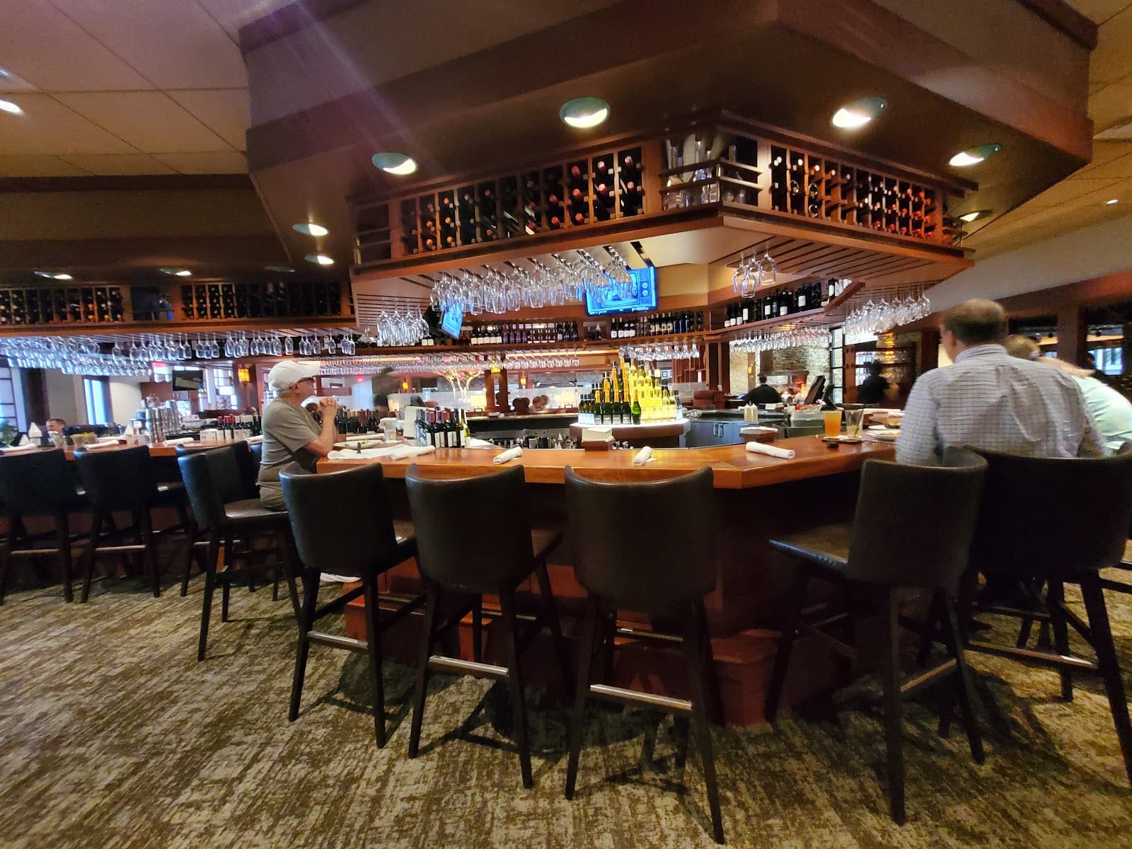 Seasons 52