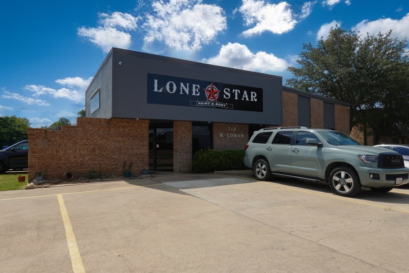 Lone Star Paint & Body, photo 2