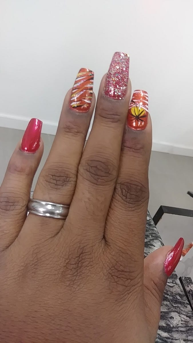 Shanghai Nails, photo 3
