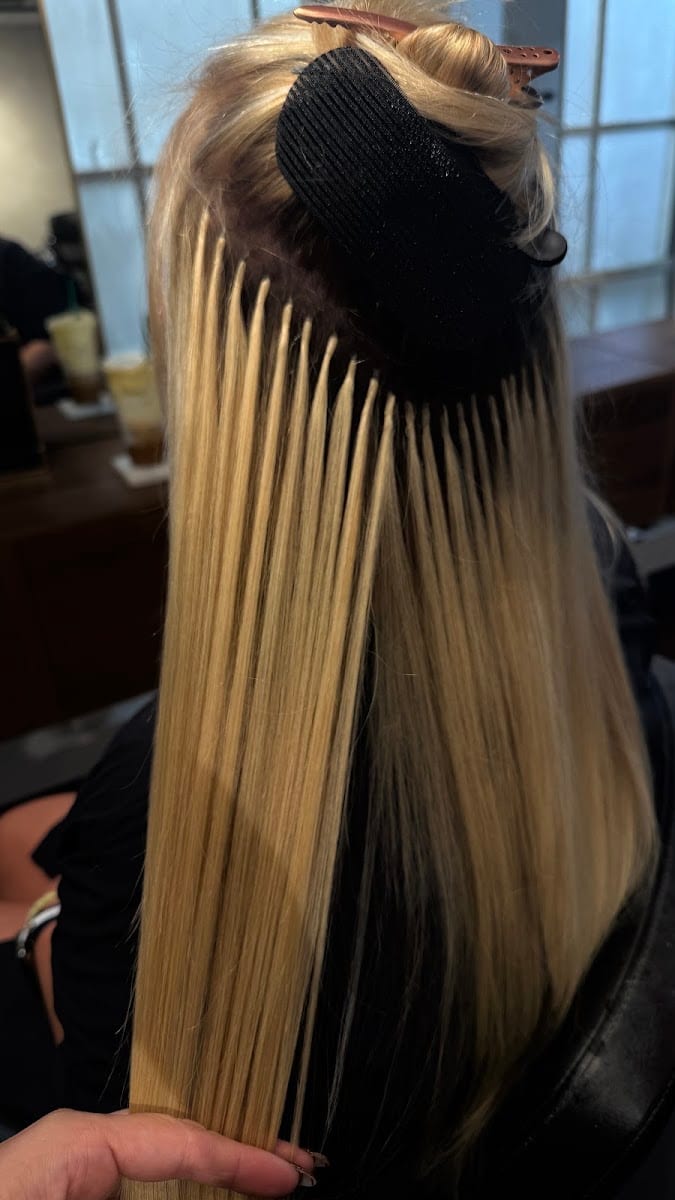 Maritza Tovar Salon