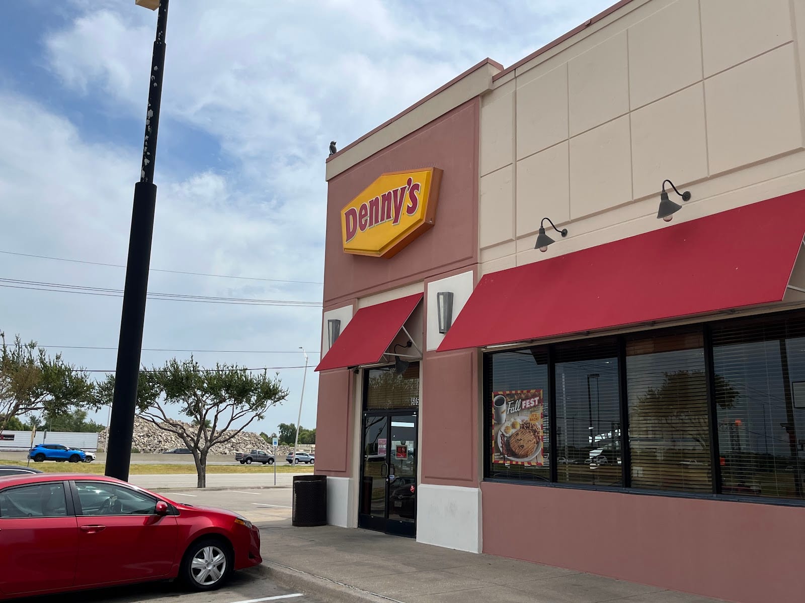 Denny's Restaurant, photo 2