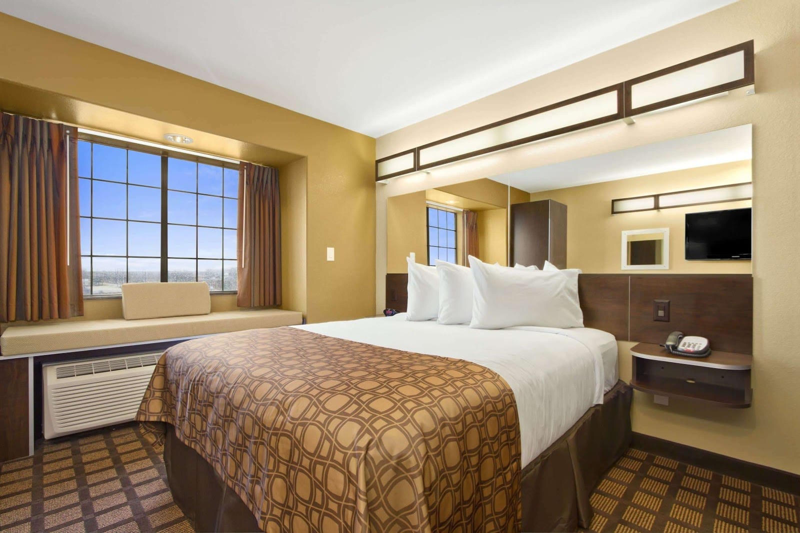 Microtel Inn & Suites by Wyndham Round Rock, photo 3
