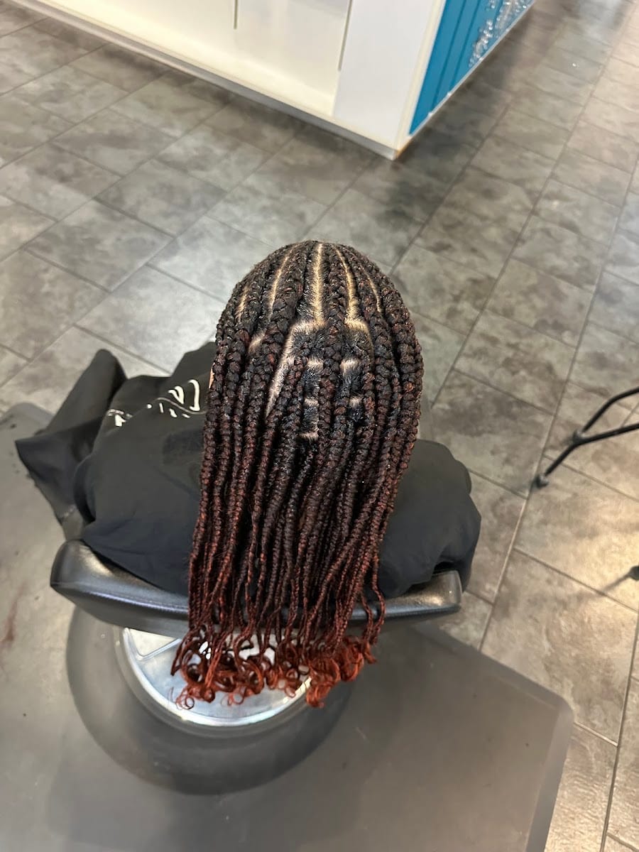 Styles By Tiffany, photo 3